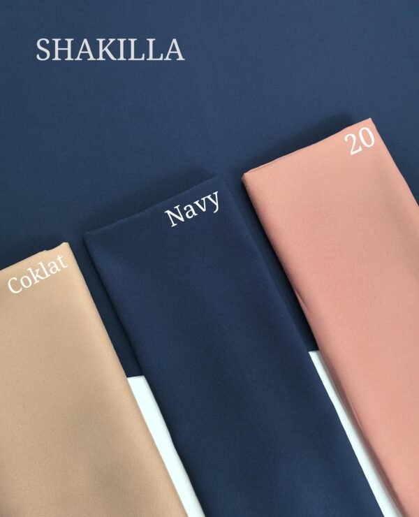 Shakila 042