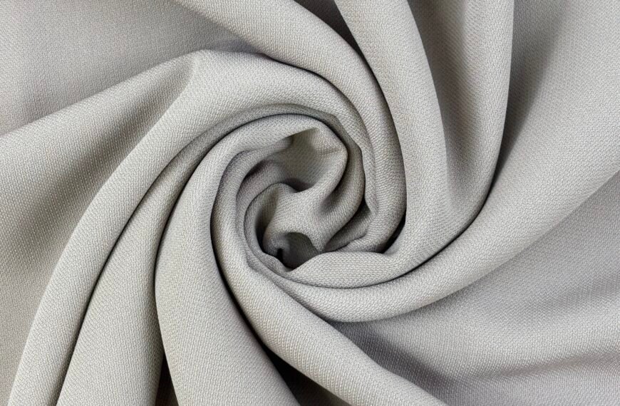 7 Bahan Terbaik untuk Membuat Chore Jacket yang Tahan Lama